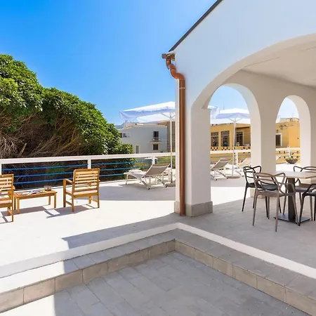 Dipintodiblu Charming House 4* Λαμπεντούζα