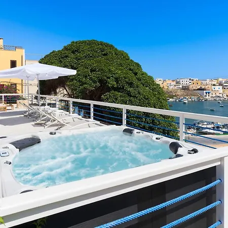 Dipintodiblu Charming House 4* Λαμπεντούζα