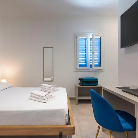 Bed and Breakfast Dipintodiblu Charming House Λαμπεντούζα