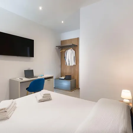 Dipintodiblu Charming House Bed and Breakfast