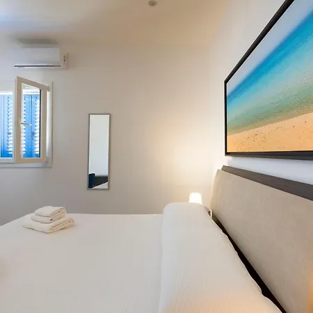 Dipintodiblu Charming House 4*