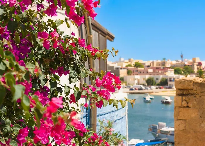 Dipintodiblu Charming House 4*