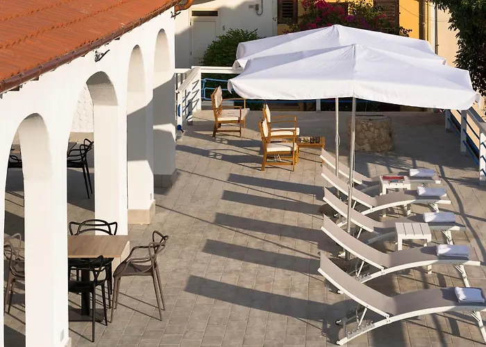 לינה וארוחת בוקר Dipintodiblu Charming House