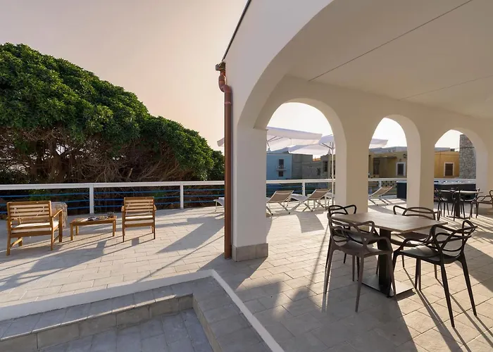 לינה וארוחת בוקר Dipintodiblu Charming House