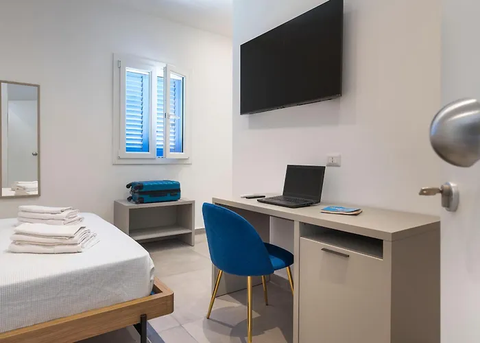 Dipintodiblu Charming House לינה וארוחת בוקר