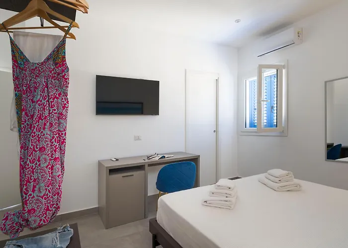 Dipintodiblu Charming House לינה וארוחת בוקר